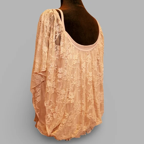 True Vintage 80s Lace Floral Sheer Bubble Blouse 3/4 Flared Sleeve What a Find! - Picture 8 of 10